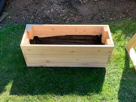 What is a raised garden bed? | Healthy Garden Co